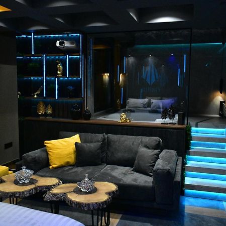 Pentlux - Spa Penthouse In The Heart Of Skopje Exteriér fotografie