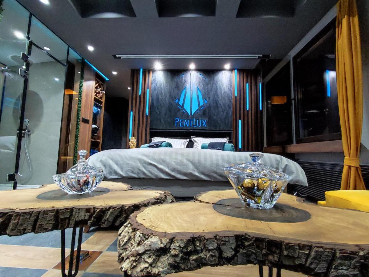 Pentlux - Spa Penthouse In The Heart Of Skopje Exteriér fotografie