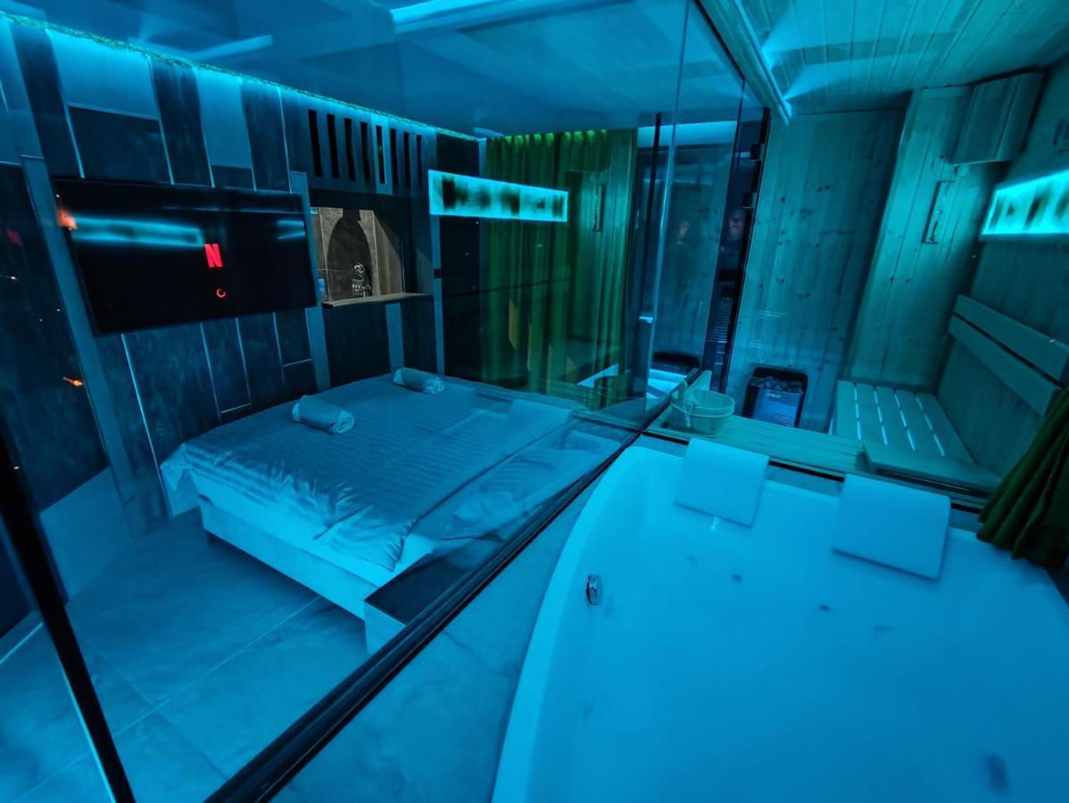 Pentlux - Spa Penthouse In The Heart Of Skopje Exteriér fotografie
