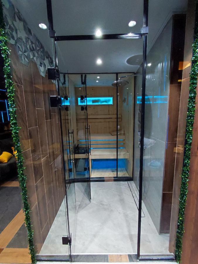 Pentlux - Spa Penthouse In The Heart Of Skopje Exteriér fotografie