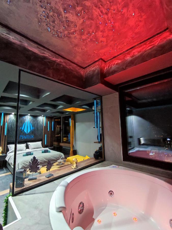 Pentlux - Spa Penthouse In The Heart Of Skopje Exteriér fotografie